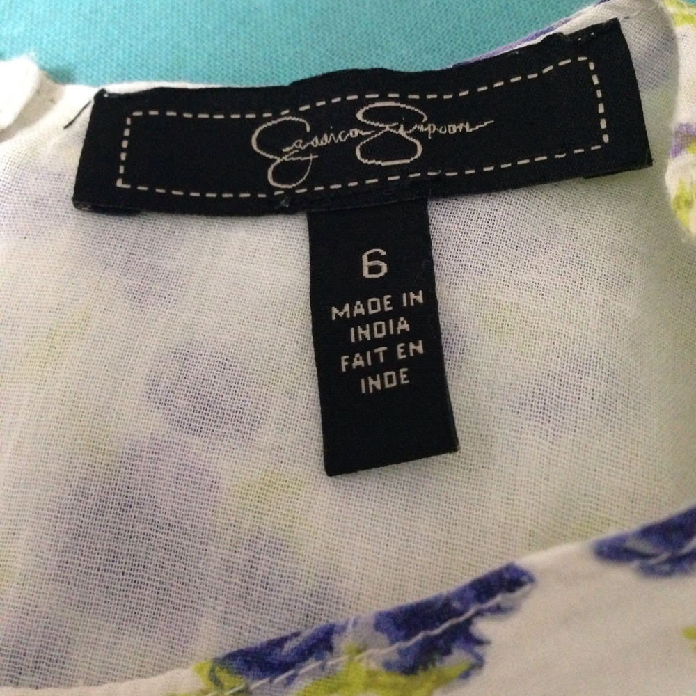 Jessica Simpson Ruffled Floral Dress - Picture 5 of 7